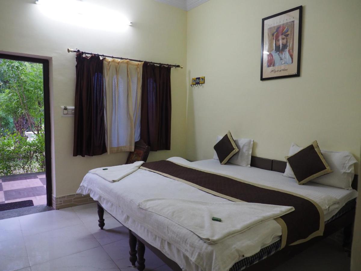 Pushkar Vela Resort ภายนอก รูปภาพ