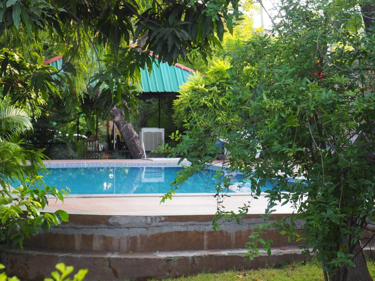Pushkar Vela Resort ภายนอก รูปภาพ
