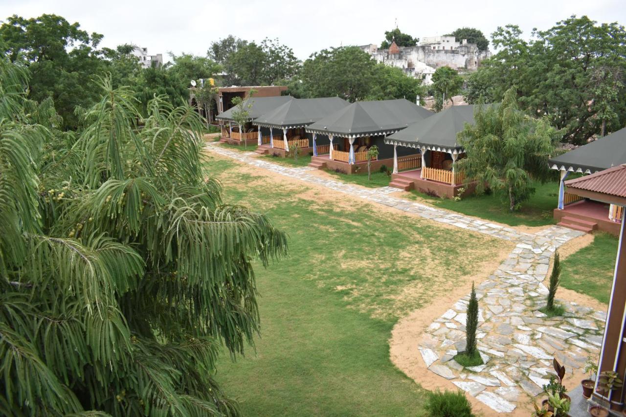 Pushkar Vela Resort ภายนอก รูปภาพ